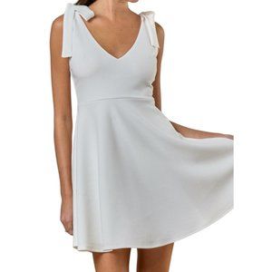 Blue Blush Tie Strap Fit and Flare Skater Mini Dress White Size Medium NWT